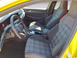 Volkswagen Golf 2024, 245 CP, Automată, 6000 km — miniatura 7
