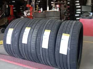 Set Anvelope Kustone 315/35/21 Cu 275/40/21 Noi De Vara — miniatura 7