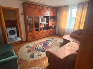 Inchiriez apartament 2 camere zona Dunarea — miniatura 5