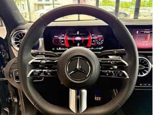 Mercedes-Benz A 200 Hatchback 177 cp, 6100 km — miniatura 7