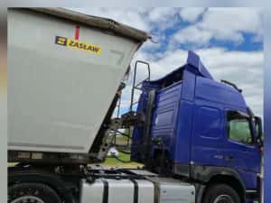 Cap tractor VOLVO FM FH euro6 2015 — miniatura 2