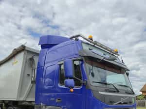 Cap tractor VOLVO FM FH euro6 2015 — miniatura 3