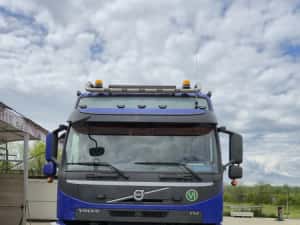 Cap tractor VOLVO FM FH euro6 2015 — miniatura 4