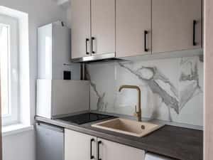 Prima Chirie! Mutare Imediată 1Mai! Poze Reale! Zona Titan! — miniatura 3