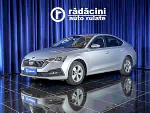 Skoda Octavia Hatchback 150 HP Benzină 2022 — miniatura 4