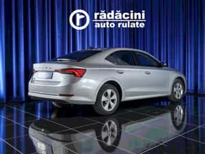 Skoda Octavia Hatchback 150 HP Benzină 2022 — miniatura 7