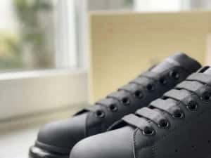 Adidasi Alexander McQueen Negru - Perna de aer - PREMIUM — miniatura 7