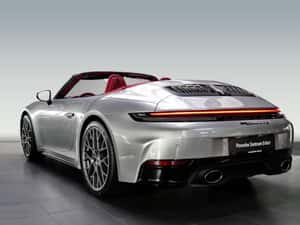 Porsche 911 Cabrio 2026 - Vehicul Nou cu Dotări Premium — miniatura 2