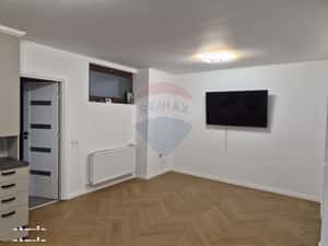 Inchiriere apartament 2 camere – Unirii – Traian, prima inchiriere — miniatura 3
