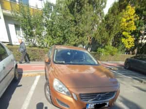 Vand Volvo V60 2011 Diesel 1984 cmc Neavariata