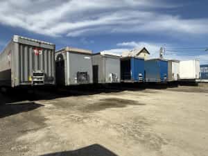 REDUCERI MARI !!! Semiremorci Mega si Capete tractor — miniatura 7