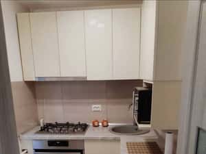 Garsoniera centrala de închiriat — miniatura 3