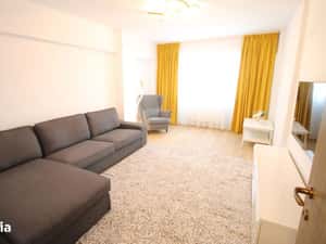 Privat ofer spre chirie 3 cam 2 bai 2 balcoane ultracentral — miniatura 4