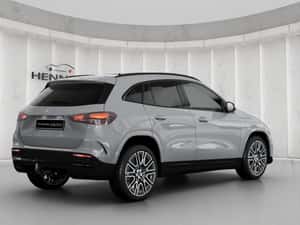 Mercedes-Benz GLA 250 Automată 224 HP Benzină — miniatura 4