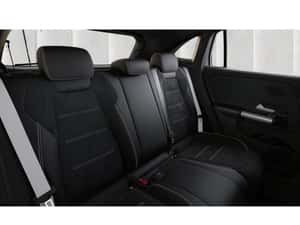 Mercedes-Benz GLA 250 Automată 224 HP Benzină — miniatura 6