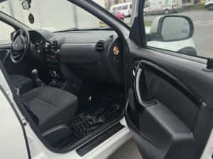 Dacia duster 1.6 benzina 4x4 GPL — miniatura 4