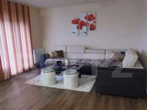 Apartament cu 2 camere , 80mp, Reghin, cartierul Salciilor — miniatura 3