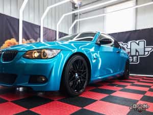 Bmw e93 325d 2010 — miniatura 3