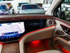 Mercedes-Benz EQS SUV - 32.980 km, electric — miniatura 3