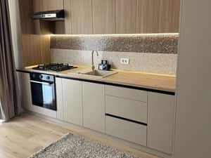 Apartament 3 camere de inchiriat cu parcare — miniatura 3