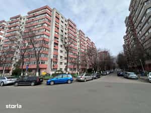 Piața Progresul,Apartament de 3 camere decomandate. — miniatura 4