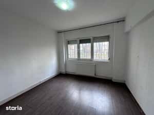 Piața Progresul,Apartament de 3 camere decomandate. — miniatura 5