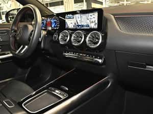 Mercedes-Benz EQA 2025 SUV Second-hand — miniatura 7