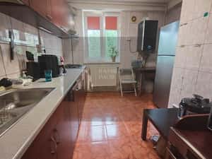 Apartament 4 camere decomandat /centrala- Titan/ Aleea Fetesti — miniatura 6
