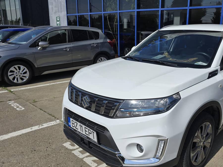 Suzuki Vitara 2021 — fotografie 1 din 7