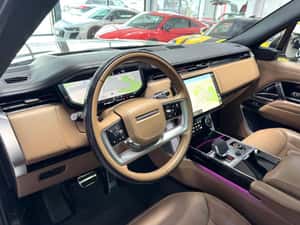 Land Rover Range Rover SUV 2023 — miniatura 4