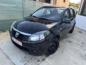 Dacia Sandero 1,4 Gpl Carte Rar,Butelie noua — miniatura 2