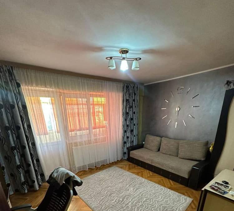 Apartament 2 camere Micro19 et6/10 ,centrala ,mobilat si Utilat — fotografie 1 din 6