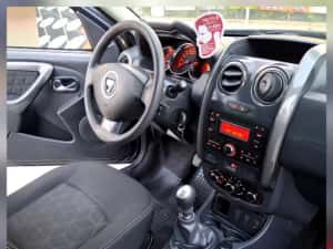 Dacia duster 1,5 diesel 110 cp euro 5 2015 — miniatura 6