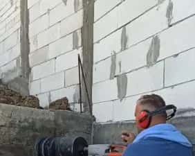 Gaura hota,centrala,AC,ventilatie in beton armat,cărămidă, BCA,etc — miniatura 7