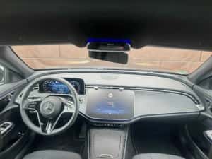 Mercedes-Benz E300e Hybrid Benzina+Electric - An Fabricatie 2025 — miniatura 5
