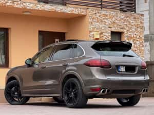 Porsche Cayenne / Pachet GTS / Full — miniatura 3