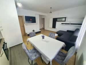Apartament de inchiriat, 3 camere, 65 mp utili, etaj 1 - Zona Lipovei — miniatura 2
