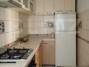 Apartament 3 camere, etaj intermediar,  cartier George Enescu