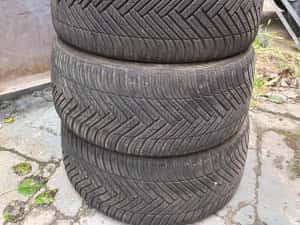 Anvelope 4sezoane MS 225 40 18 hankook 2020  +7mm — miniatura 2
