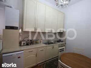 Apartament 3 camere 77mp de inchiriat cu parcare Ultracentral Sibiu — miniatura 6