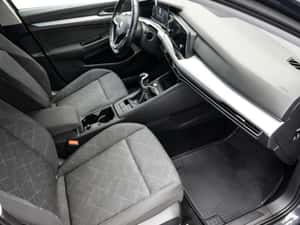 Volkswagen Golf Manuală 110 HP Benzină — miniatura 4