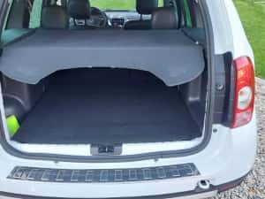 Dacia Duster 1.5 dCi 4x4 Laureate, an 2013 full option . — miniatura 8