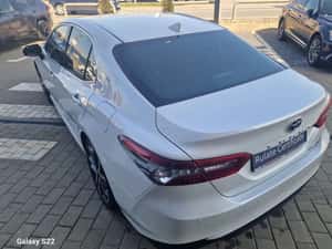 TOYOTA CAMRY 2.5 HYBRID EXCLUSIVE – Sedan hibrid din 2023 — miniatura 6