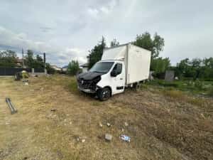 Renault Master 2015 Avariat/lovit/defect — miniatura 8