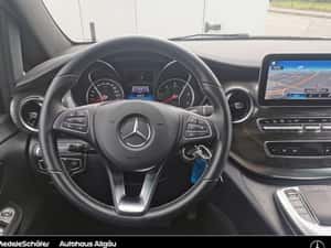 Mercedes-Benz V 300 Van / Minibus 2023, 40.462 km, Diesel — miniatura 7