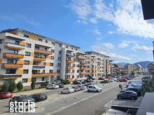 Apartament cu 3 camere decomandat zona Tractorul Maurer Villas — miniatura 3