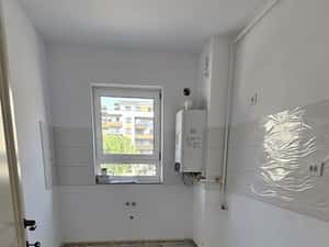 Apartament cu 3 camere decomandat zona Tractorul Maurer Villas — miniatura 4