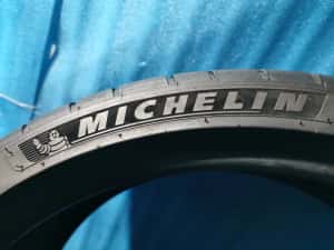 235/35 ZR20 - michelin 2 bucati — miniatura 6