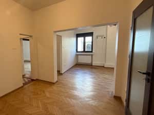 Apartament cu 3 camere de inchiriat-Universitate-cu centrala — miniatura 3
