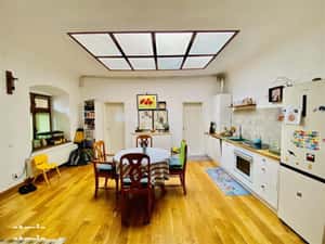 Apartament cu farmec istoric, complet renovat – Strada Mitropoliei — miniatura 3